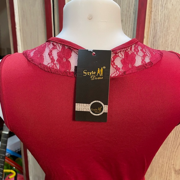 Sleeveless red blouse size 6 nwt - Picture 6 of 8